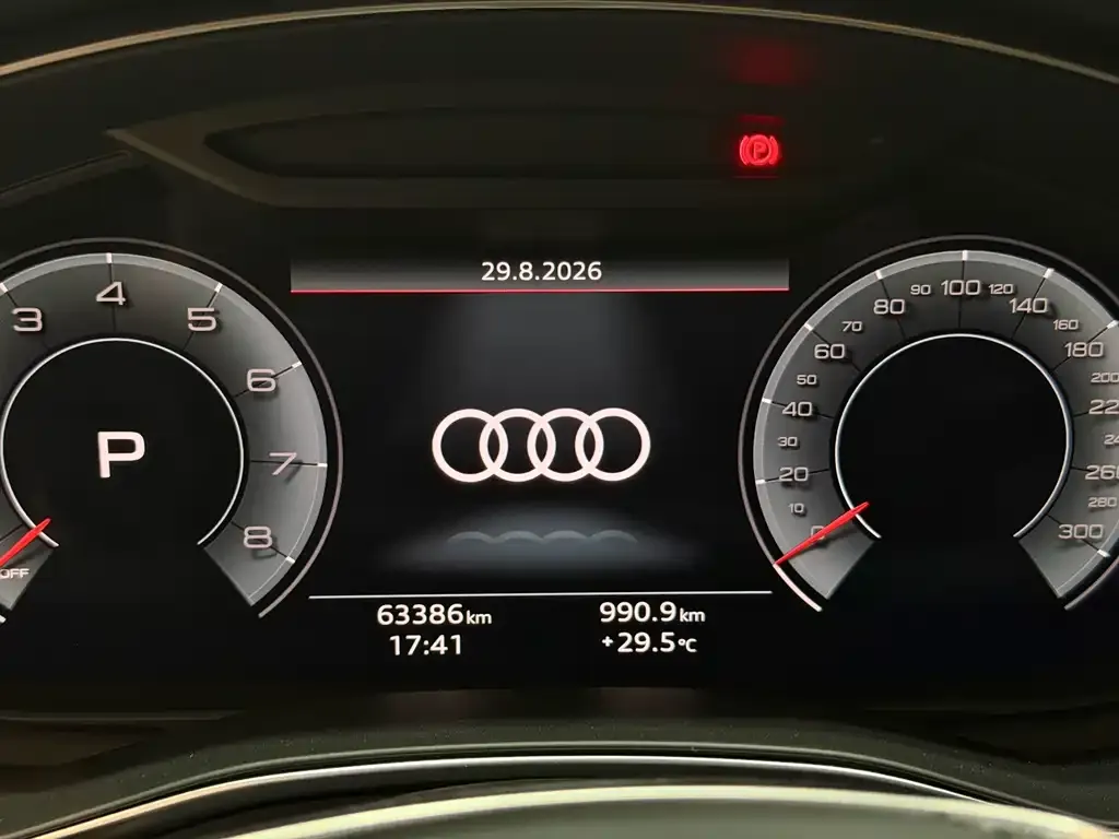 Audi A6L — фото 8
