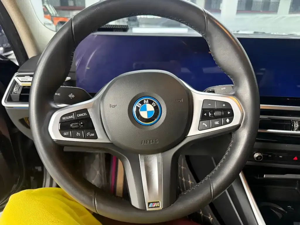 BMW i3 — фото 9