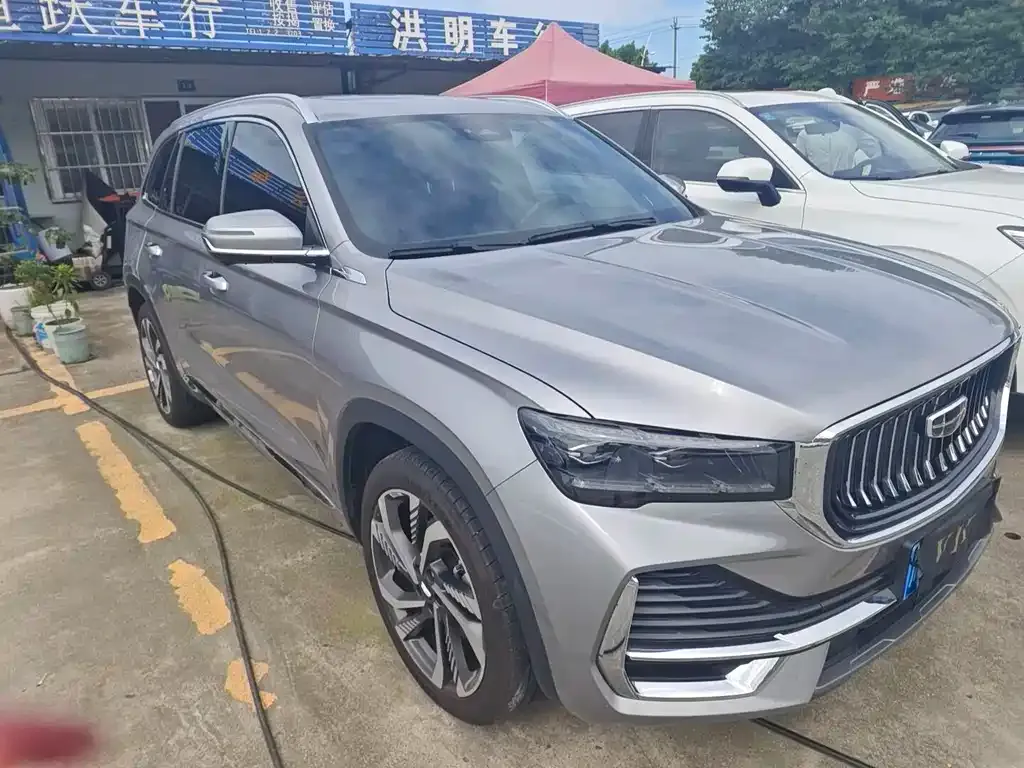 Geely Xingyue L — фото 10