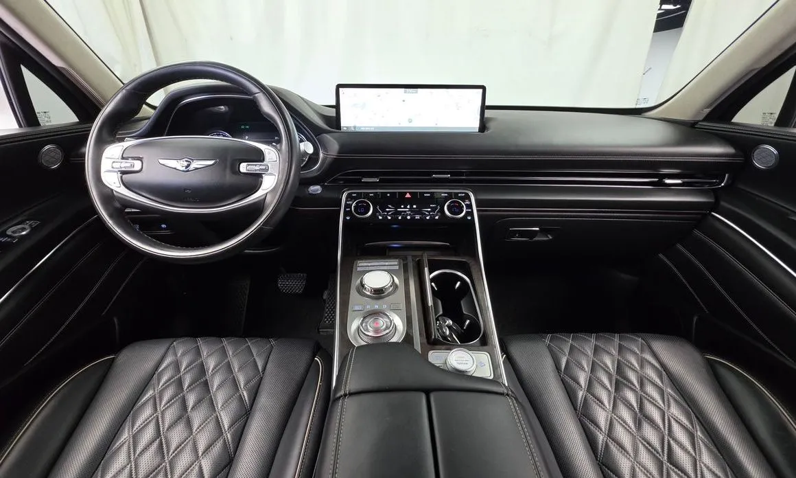 Genesis GV80 — фото 10