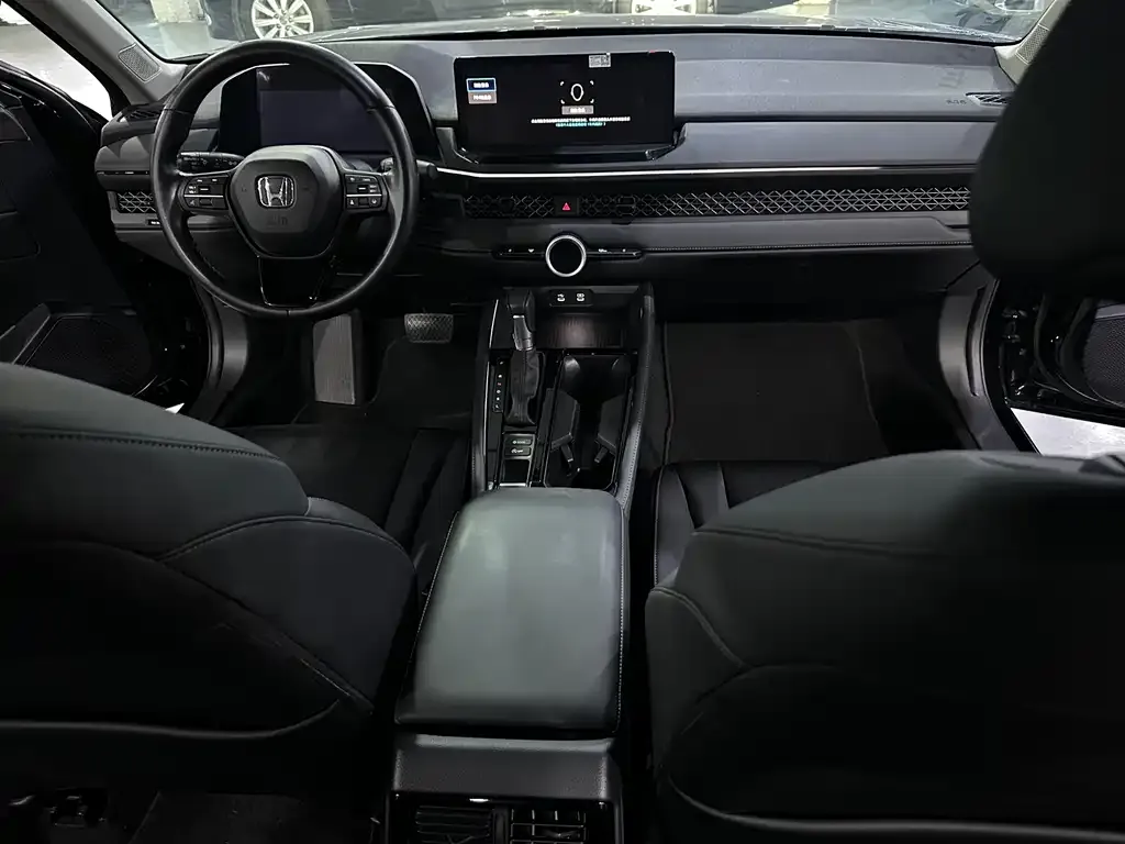 Honda Accord — фото 3