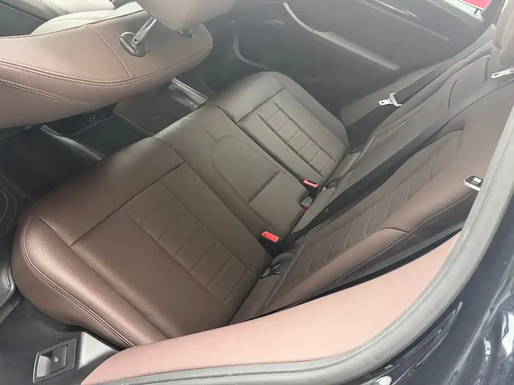 BMW iX3 — фото 2