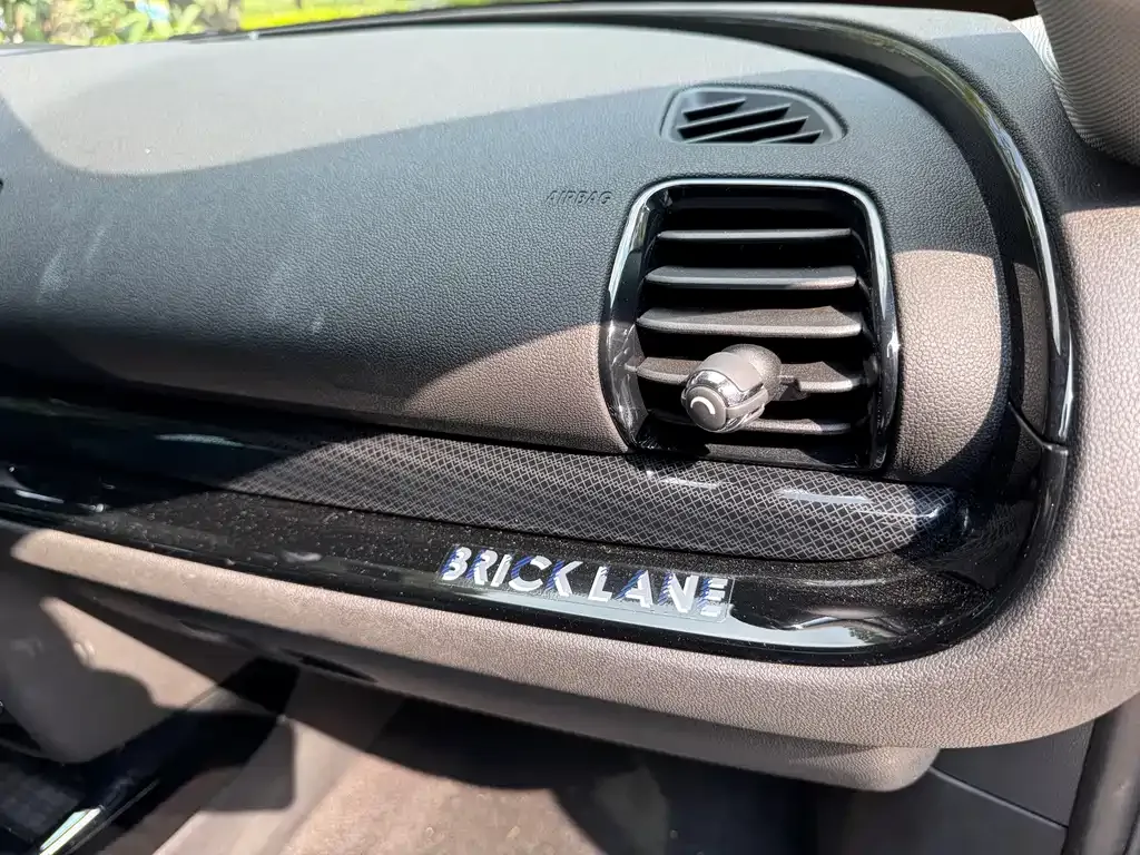 MINI Clubman — фото 5