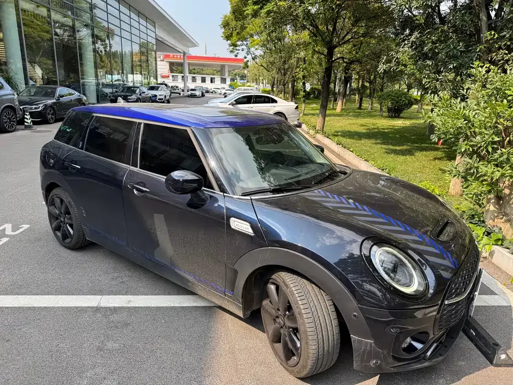 MINI Clubman — фото 9