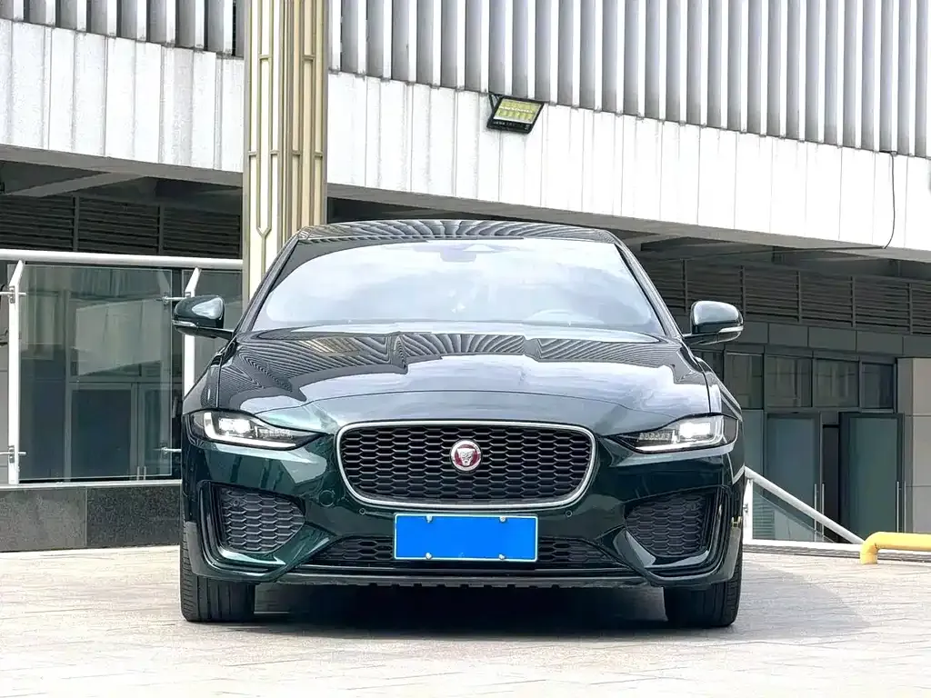 Jaguar XEL — фото 5