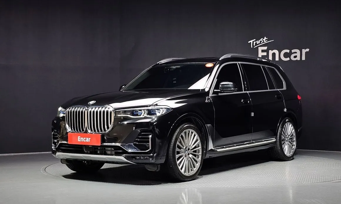 BMW X7 — фото 1