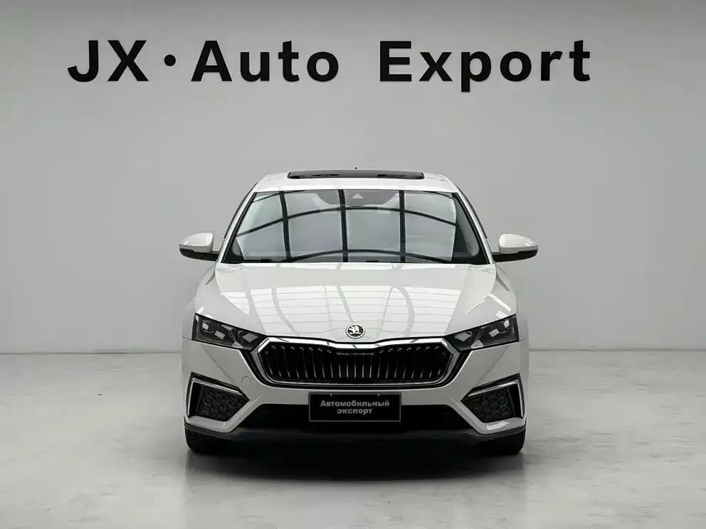 Skoda Octavia — фото 4