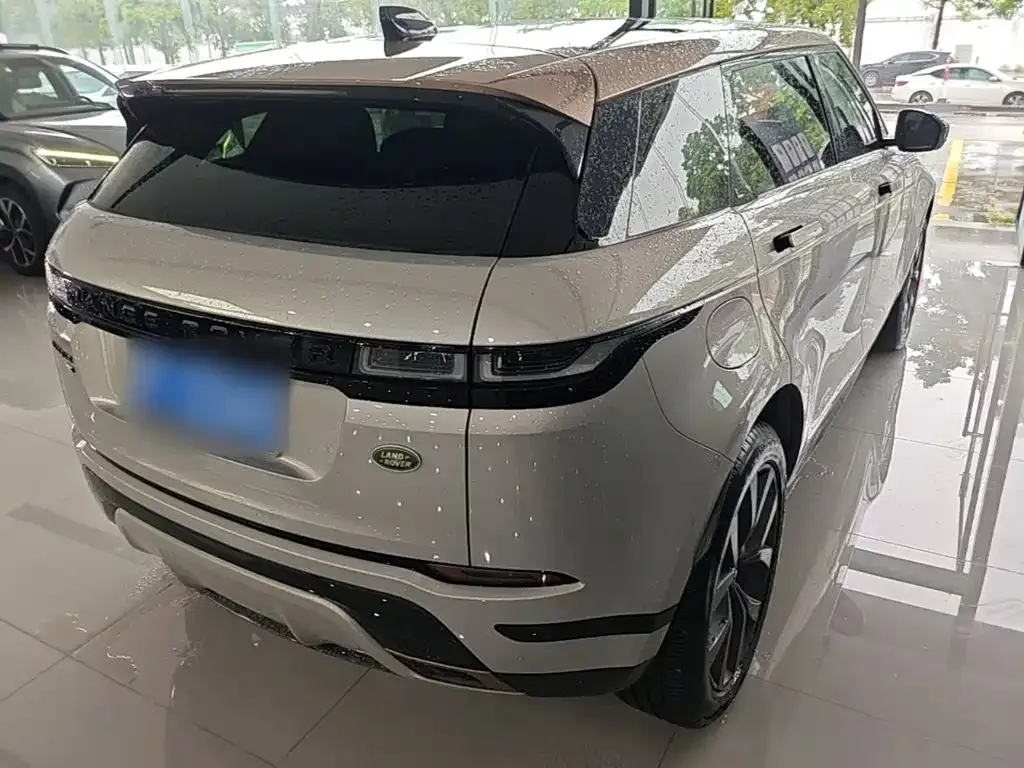 Land Rover Evoque — фото 6