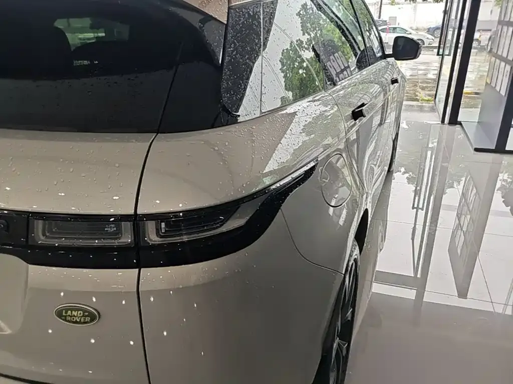 Land Rover Evoque — фото 9