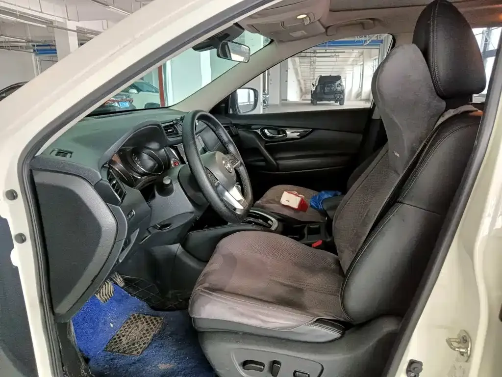 Nissan X-Trail — фото 10