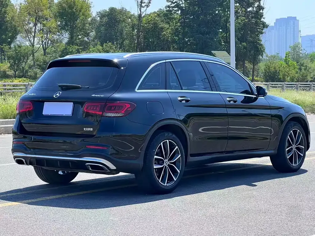 Mercedes-Benz GLC — фото 9