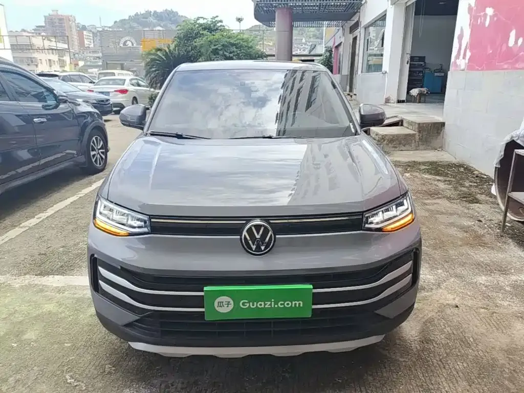 Volkswagen Tharu — фото 8
