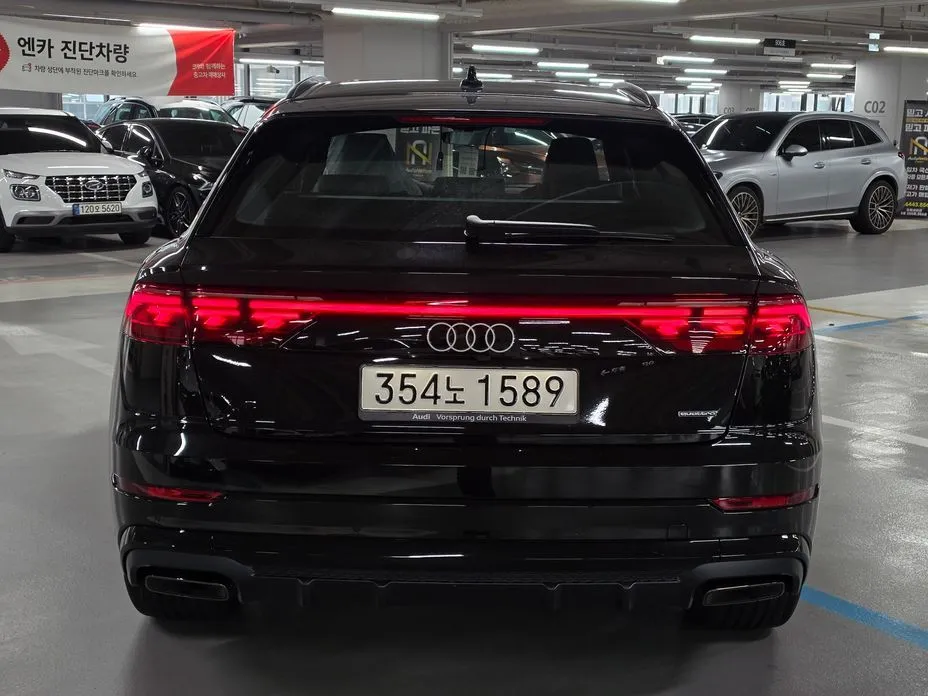 Audi Q8 — фото 8