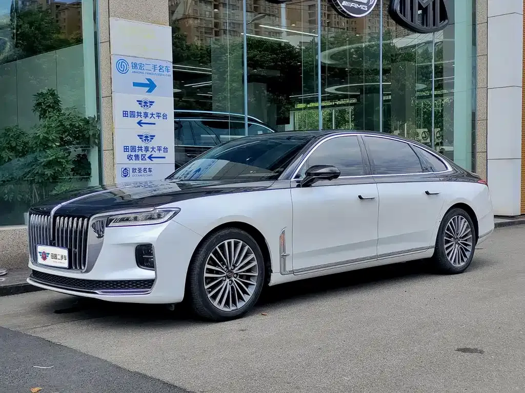 Hongqi H9 — фото 1