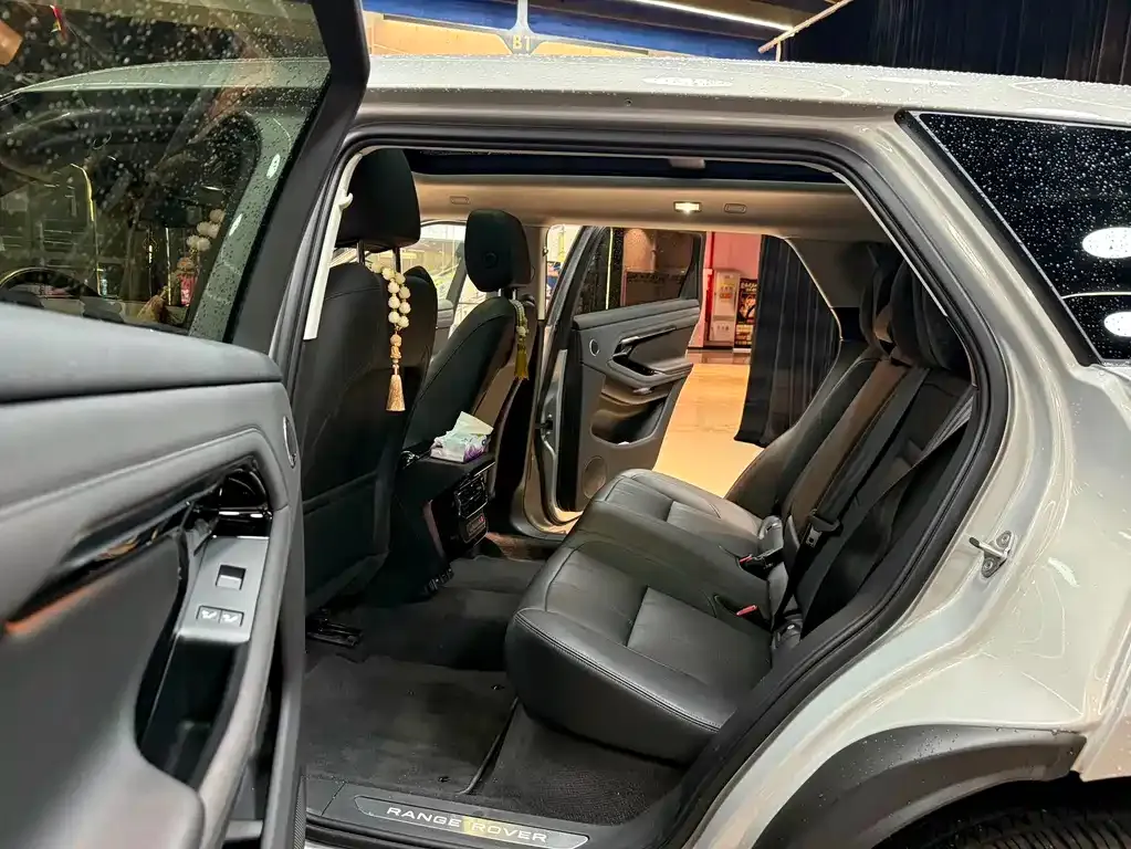 Land Rover Evoque — фото 4
