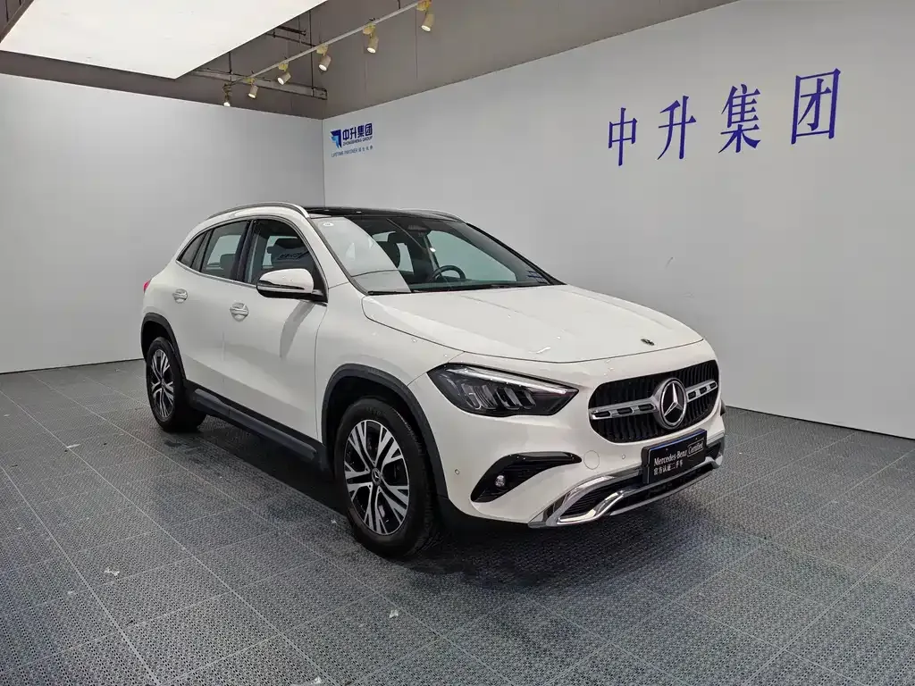 Mercedes-Benz GLA — фото 6