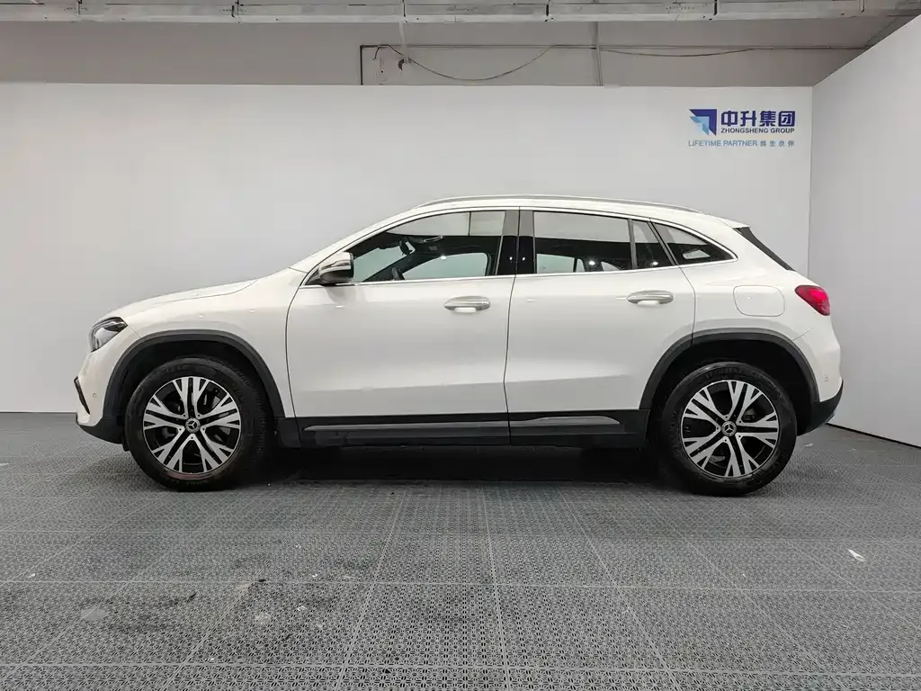 Mercedes-Benz GLA — фото 8