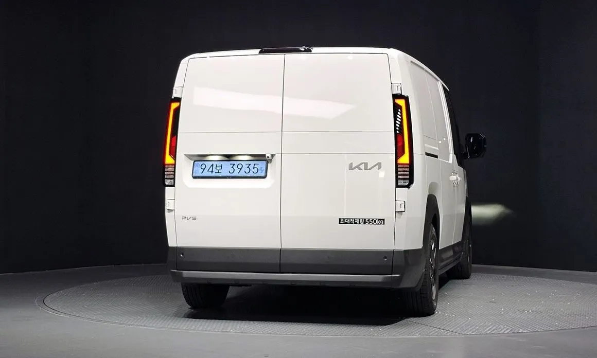Kia PV5 — фото 2
