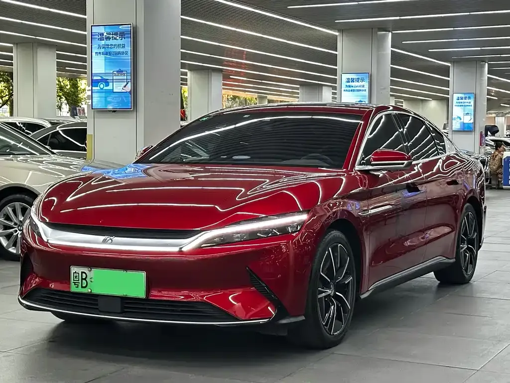 BYD Han — фото 1
