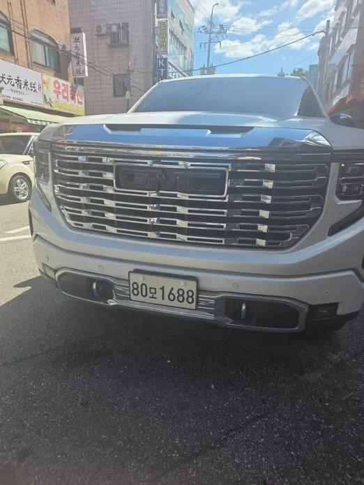 GMC Sierra — фото 10