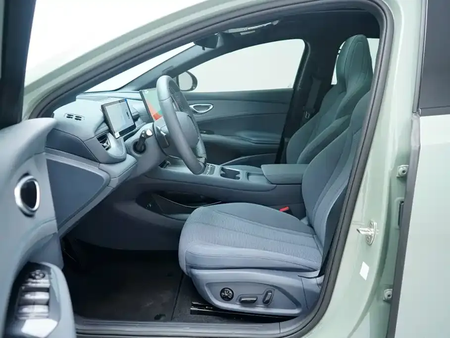 BYD Seal 06GT — фото 3
