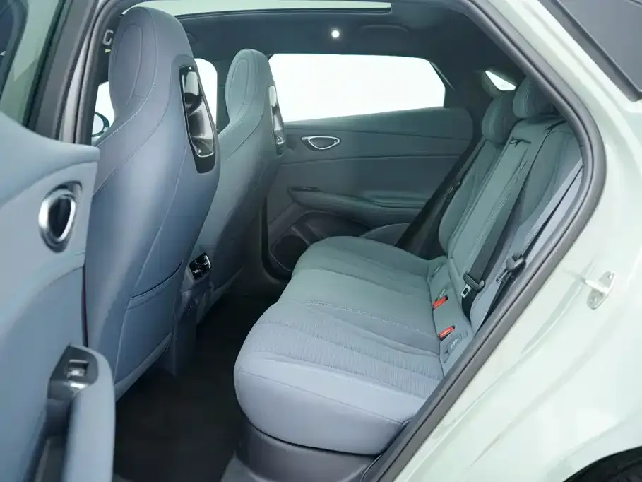 BYD Seal 06GT — фото 5
