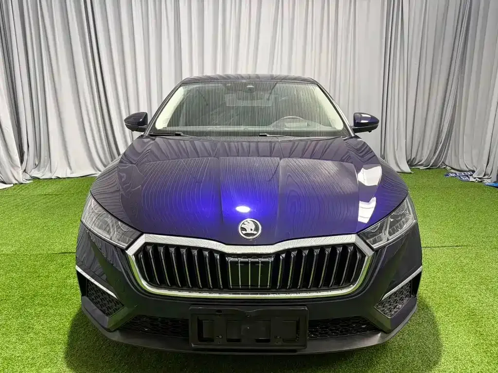 Skoda Octavia — фото 5