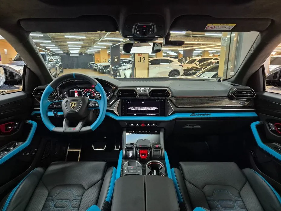 Lamborghini Urus — фото 6