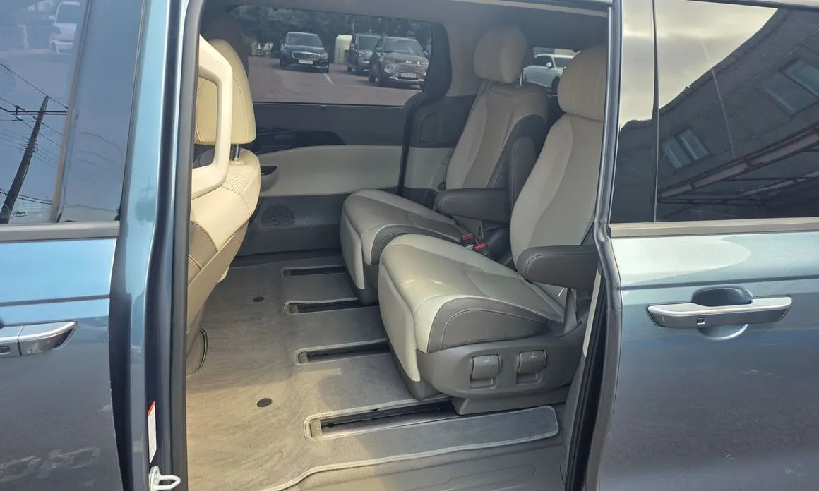 Kia Carnival — фото 2