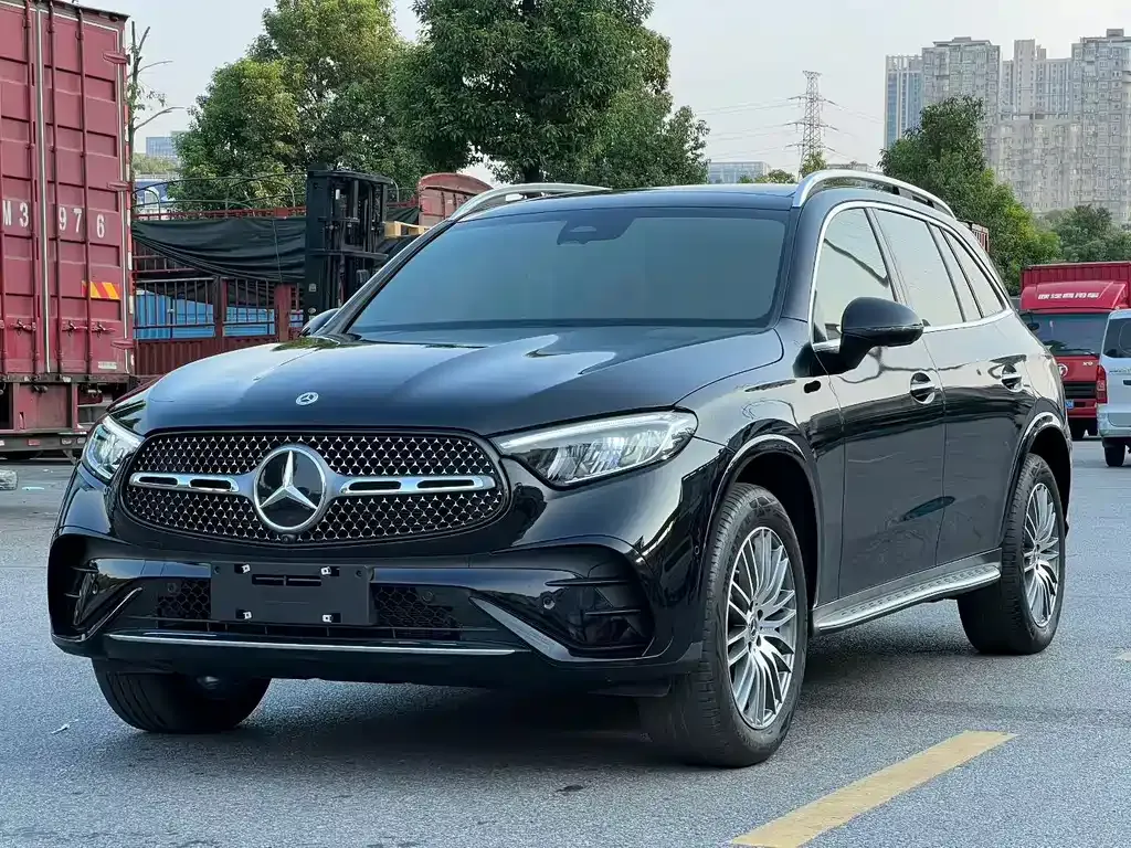 Mercedes-Benz GLC — фото 1