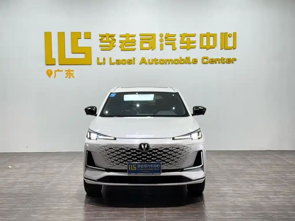 Changan CS55PLUS — фото 10