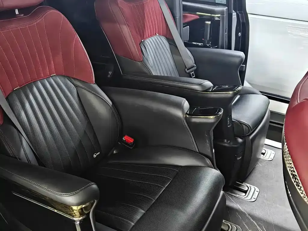 GAC Motor Trumpchi E9 — фото 5