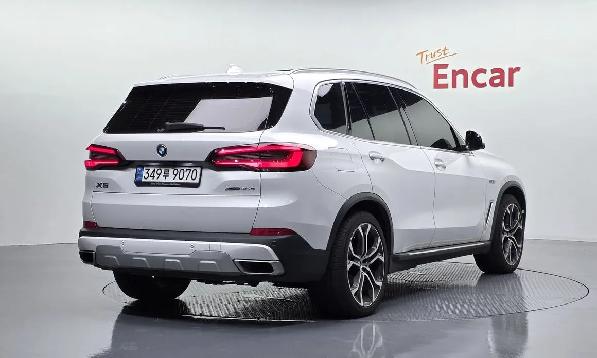 BMW X5 — фото 2