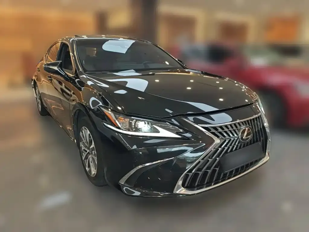 Lexus ES — фото 2