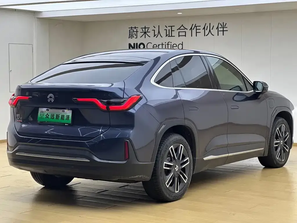 NIO EC6 — фото 8