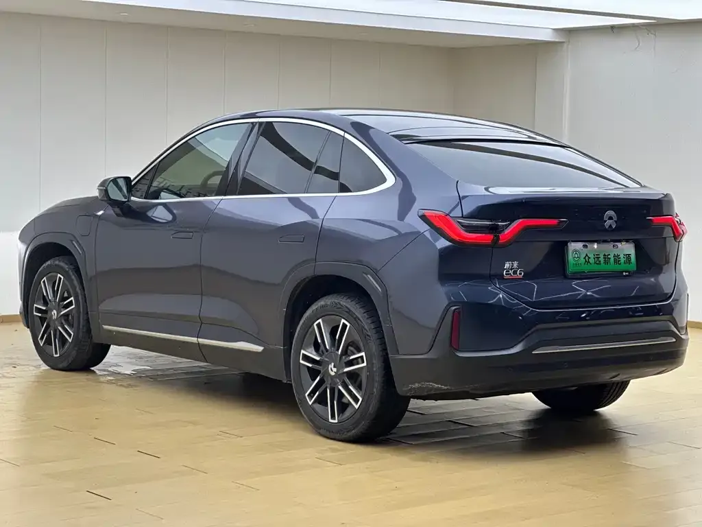 NIO EC6 — фото 10