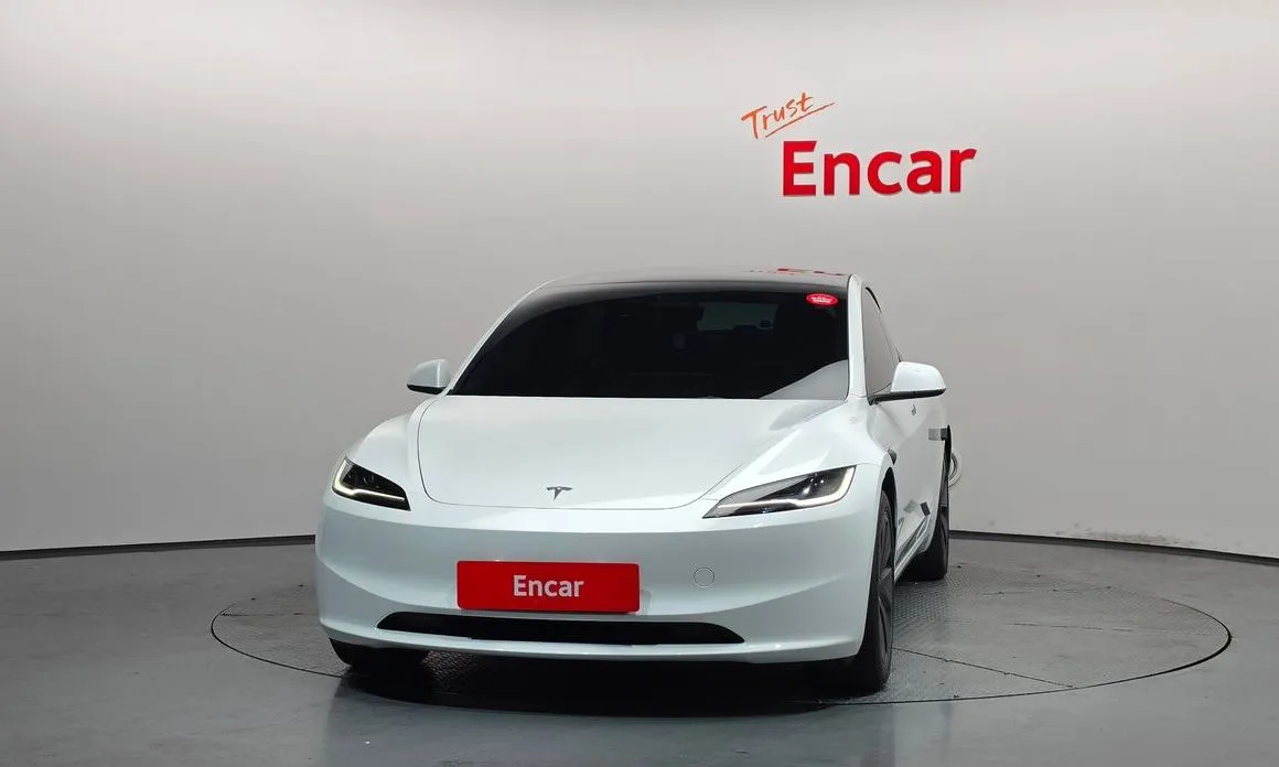 Tesla Model 3 — фото 6
