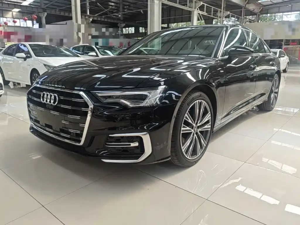Audi A6L — фото 1