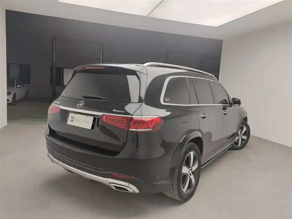 Mercedes-Benz GLS — фото 4