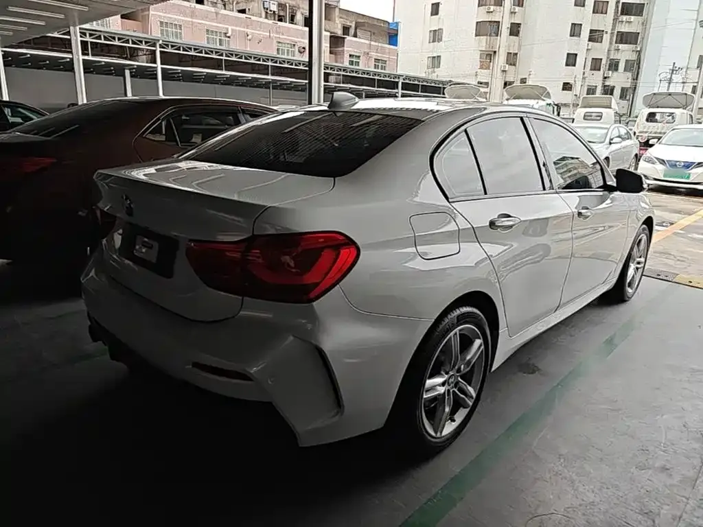BMW 1 Series — фото 10