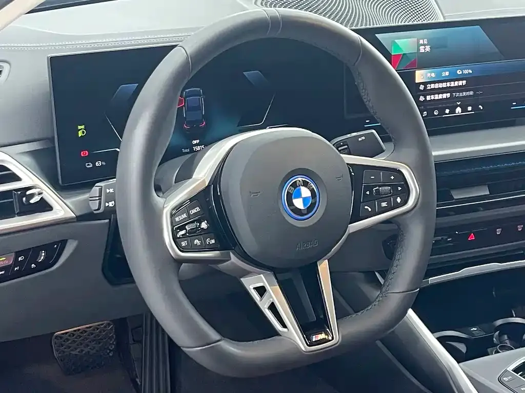 BMW i3 — фото 8