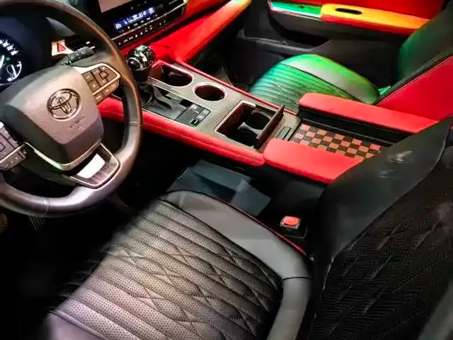 Toyota Granvia — фото 4
