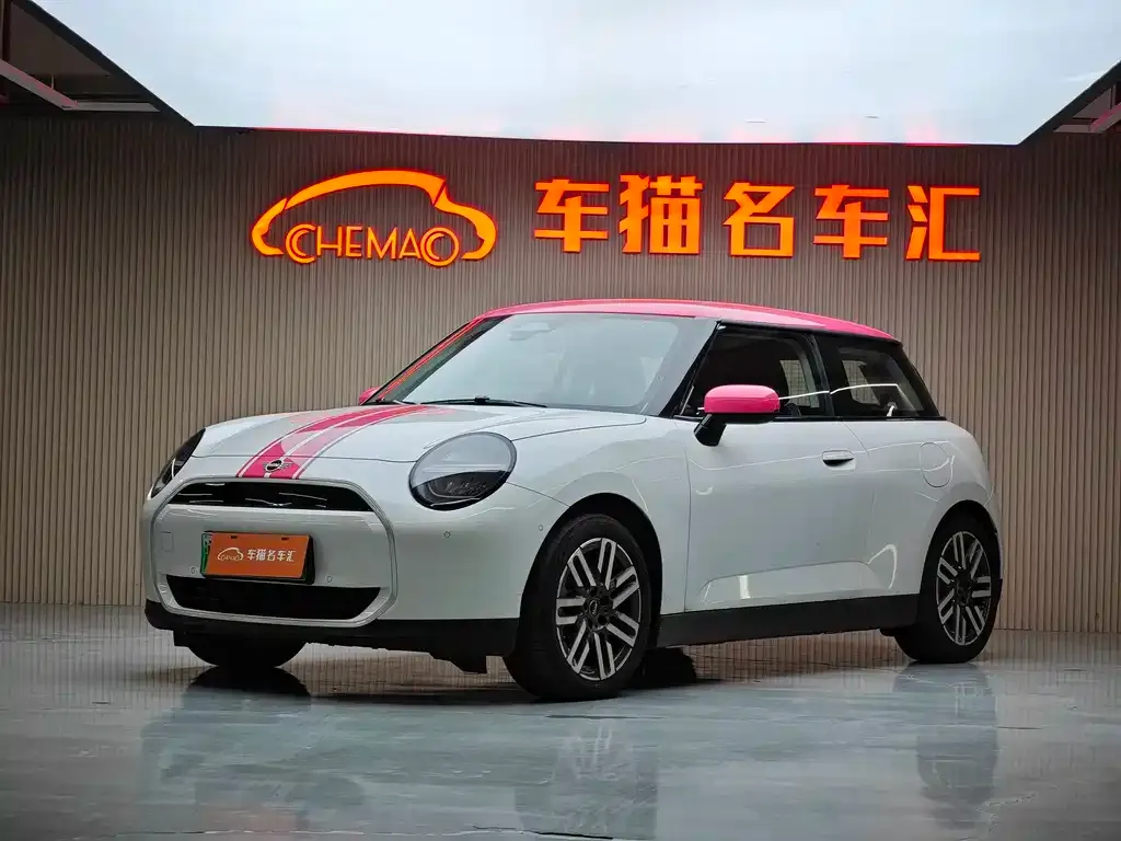 MINI Cooper EV — фото 9