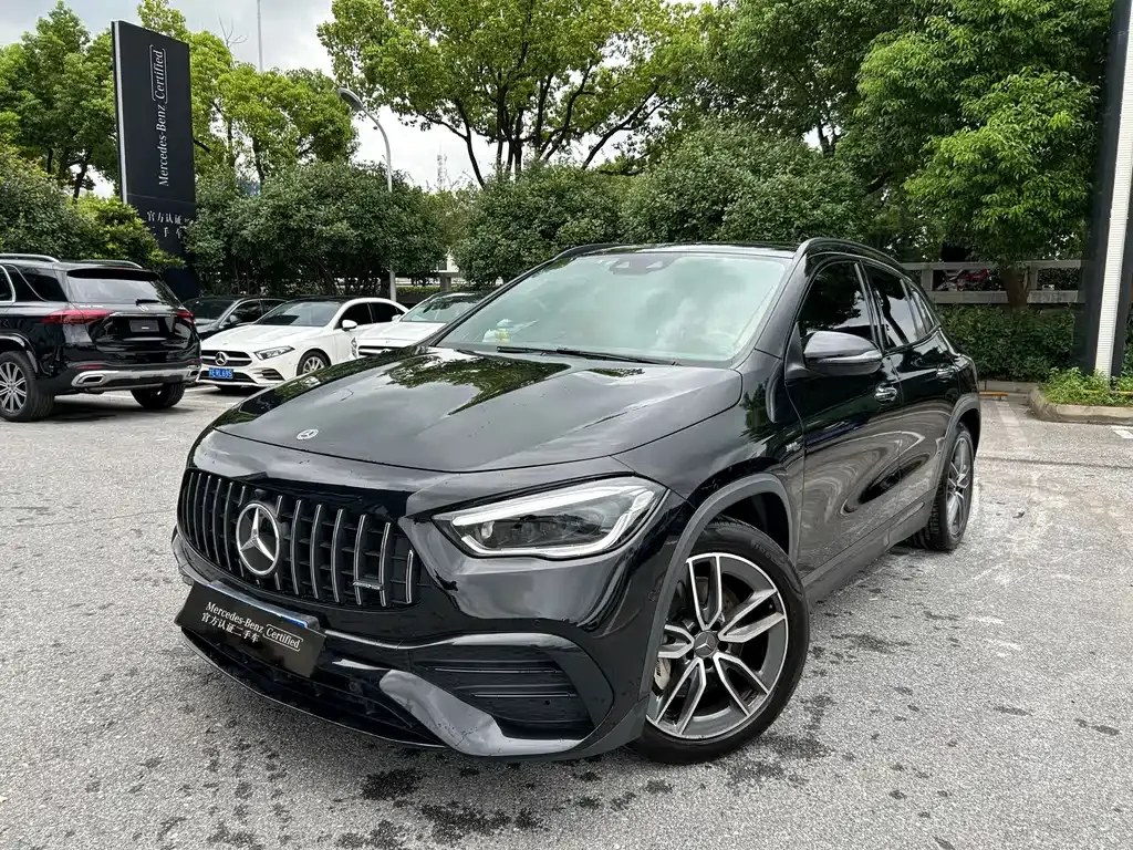 Mercedes-Benz GLA AMG — фото 1