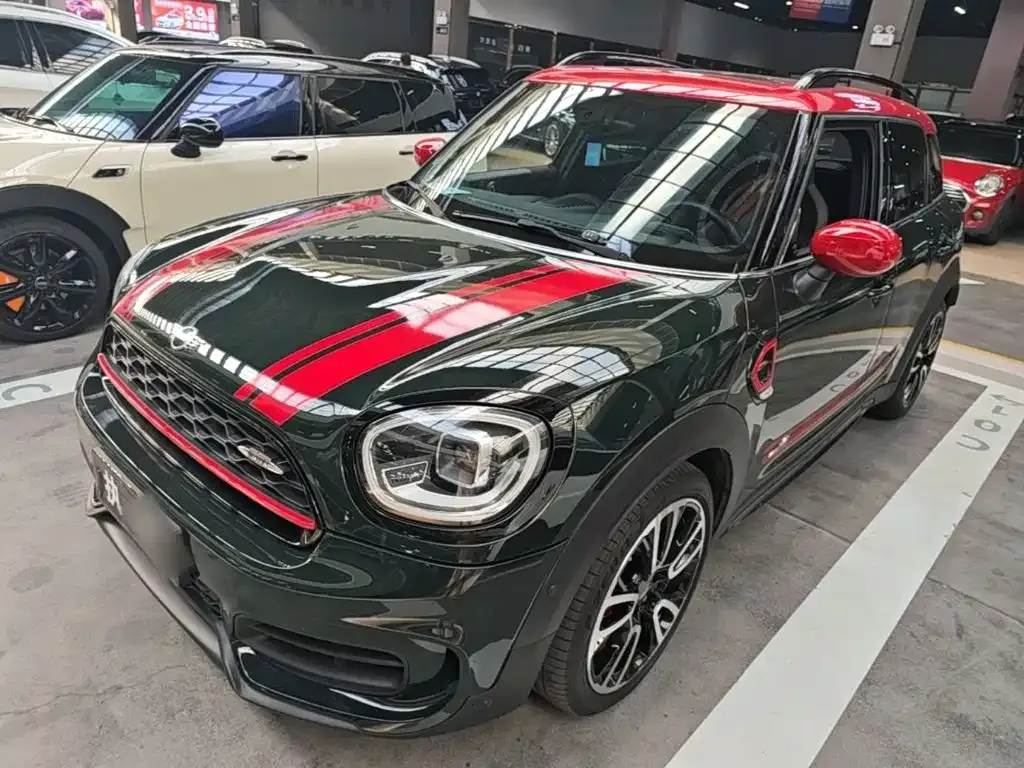 MINI Countryman JCW — фото 1