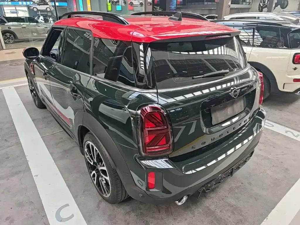 MINI Countryman JCW — фото 2