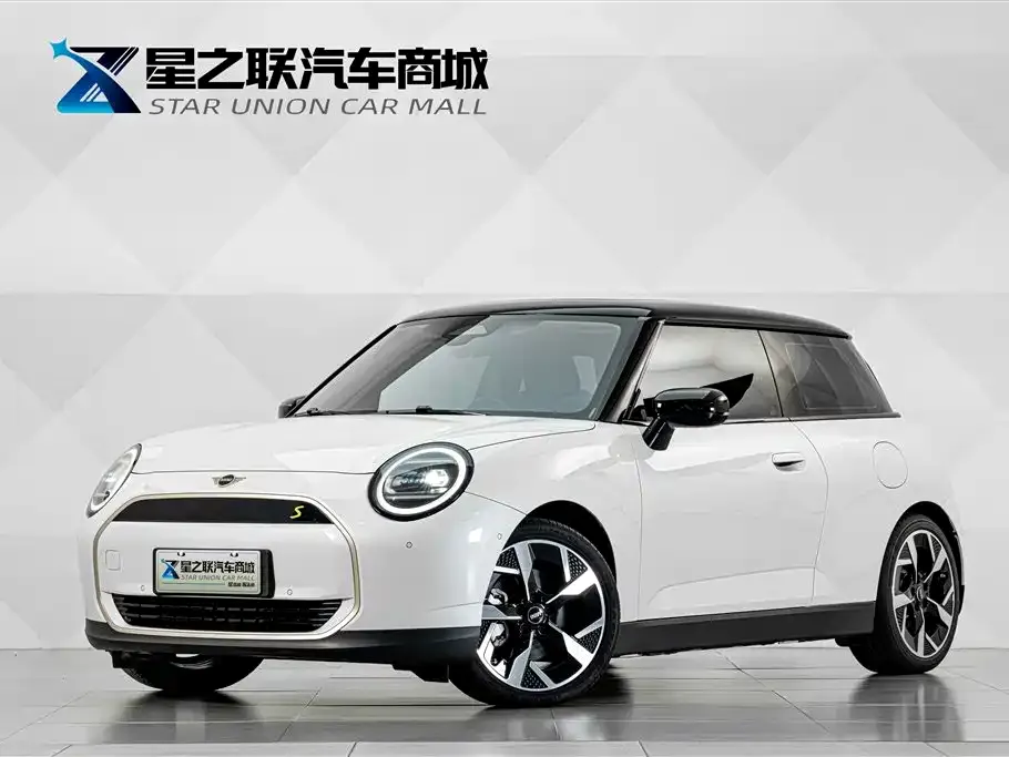 MINI Cooper EV — фото 1