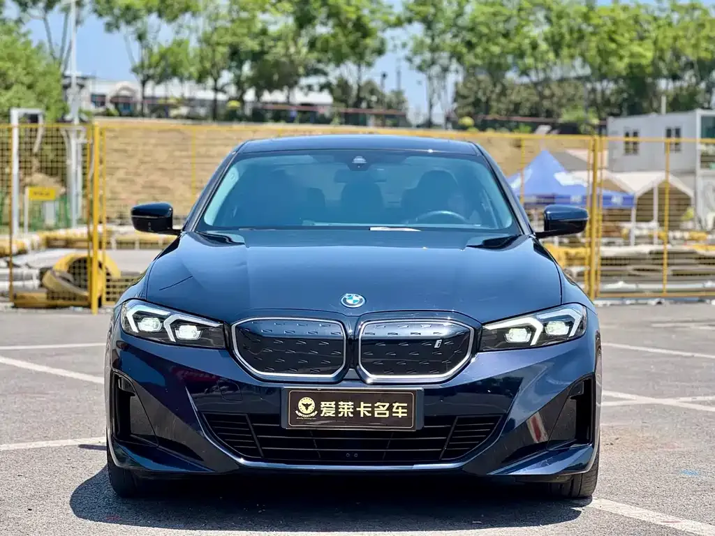 BMW i3 — фото 3