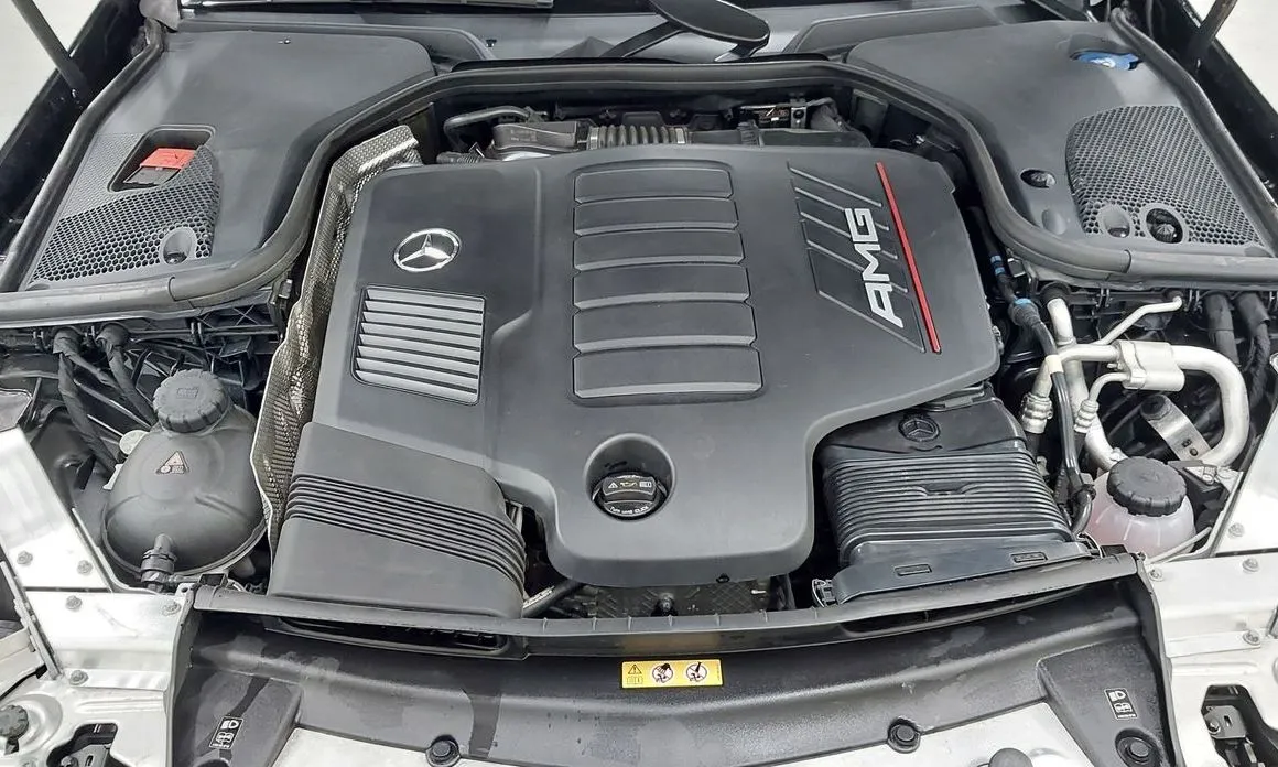 Mercedes-Benz CLS-Class — фото 10