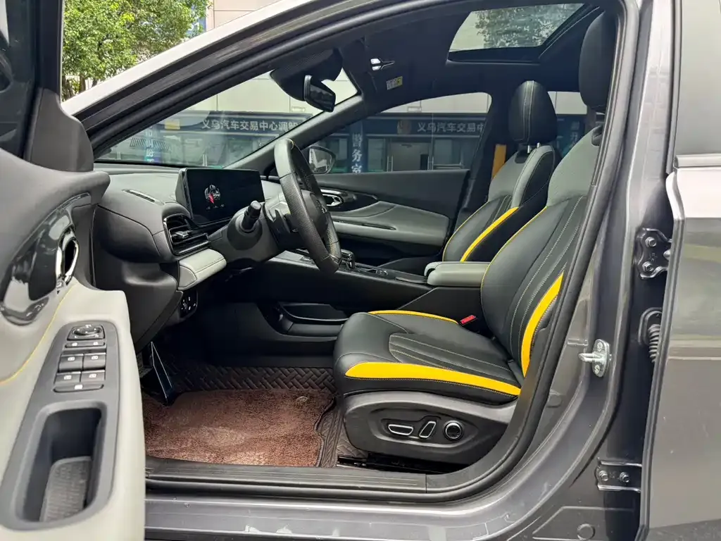 GAC Motor Shadow Leopard — фото 5